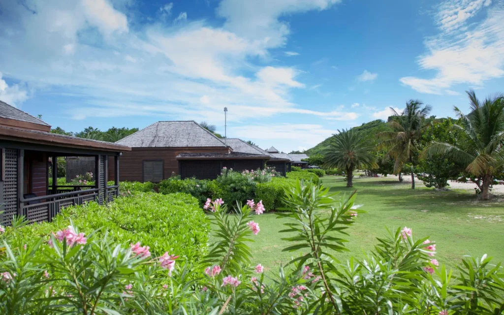 Hermitage_Bay