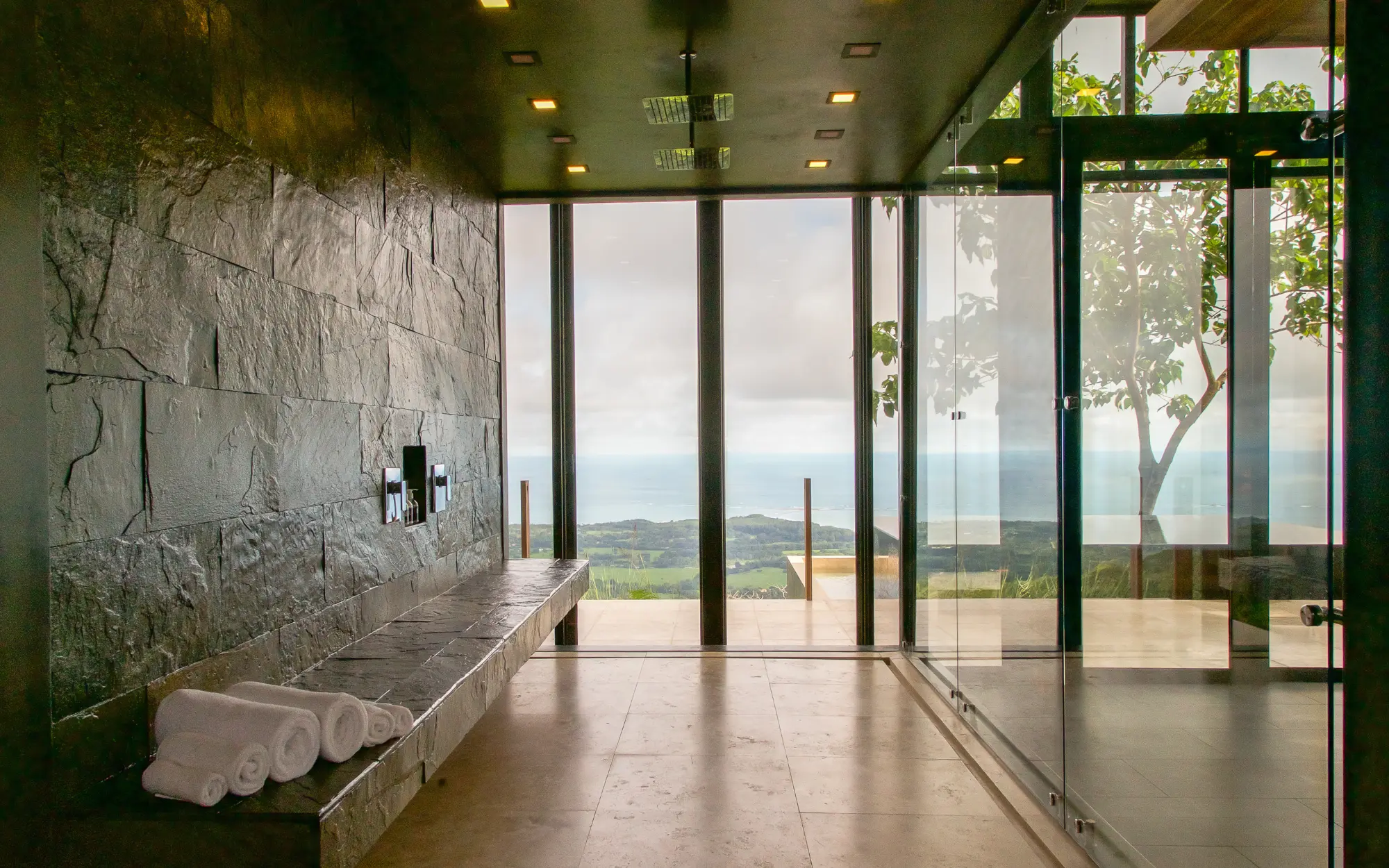 Kura_Costa_Rica_cayuga