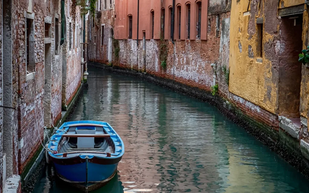 gondola_venice_italy