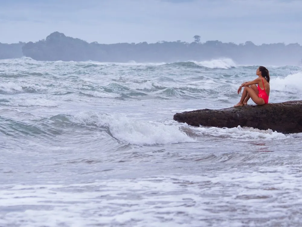 Aguas_Claras_Costa_Rica_beach