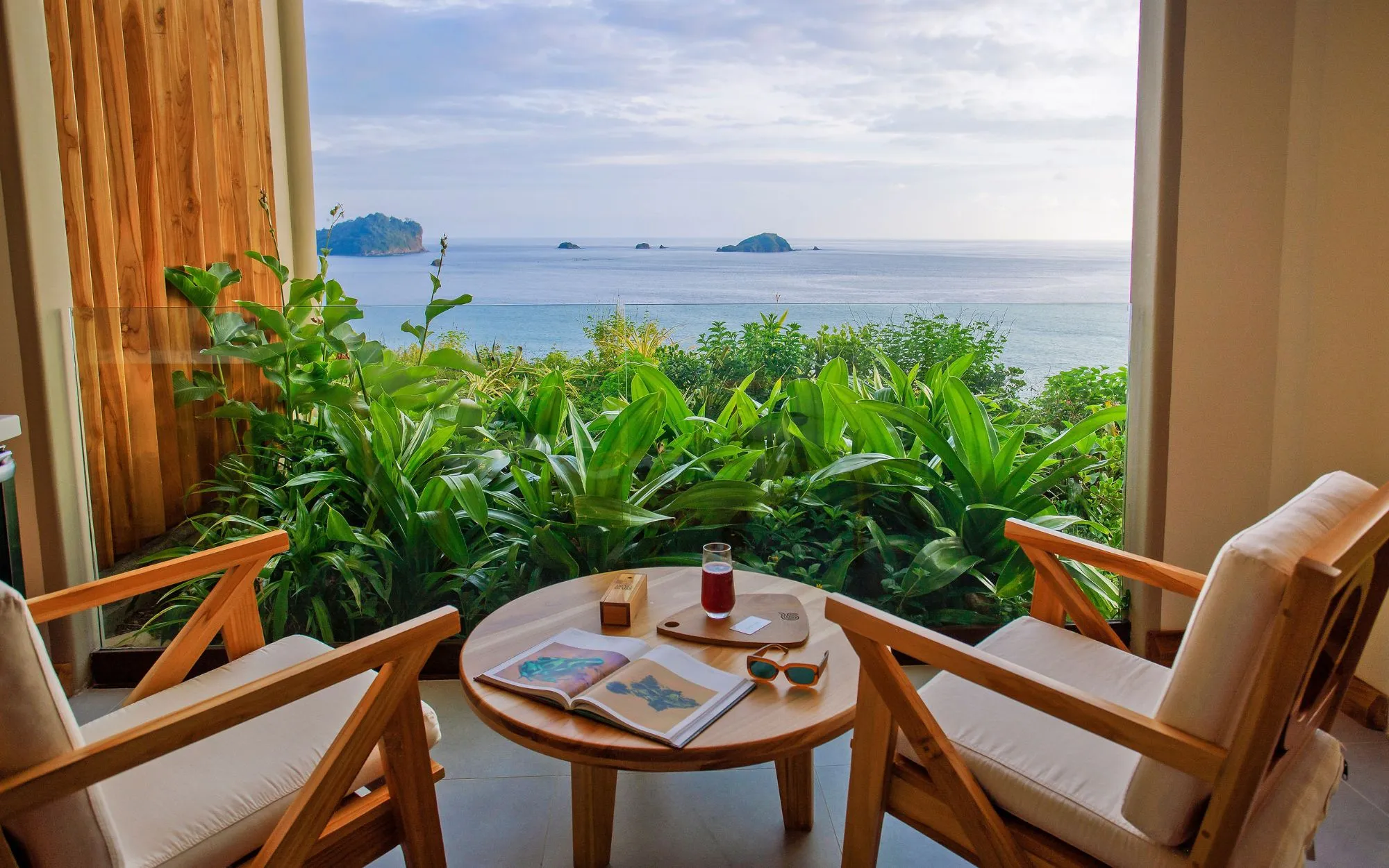 arenas_del_mar_costa_rica