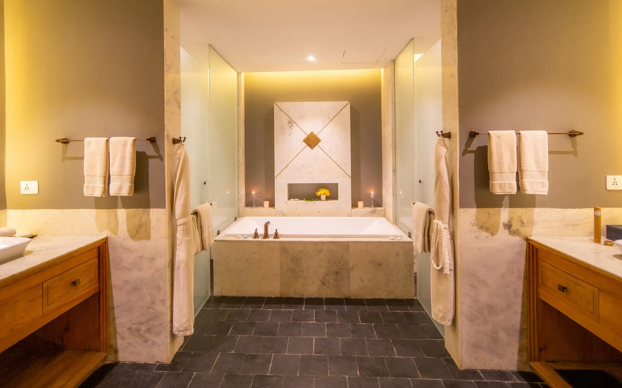 Bhutan_Spirit_Sanctuary_rooms