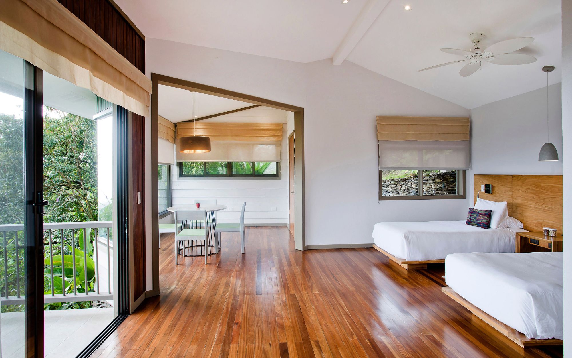 Senda_Monteverde_family_bungalow