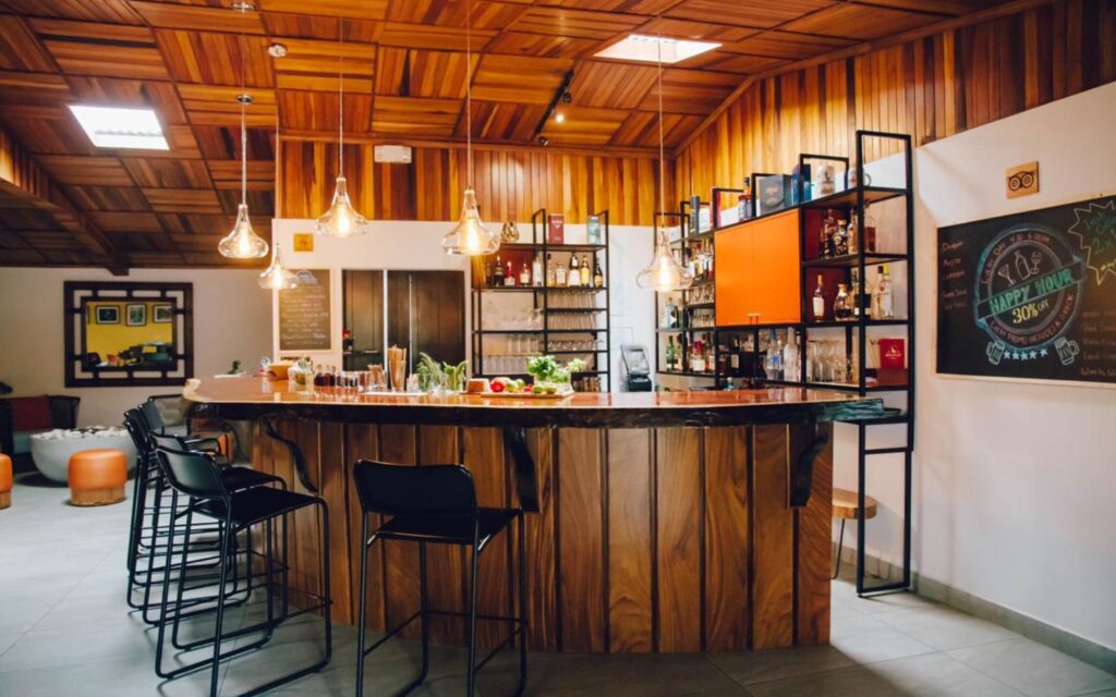Senda_Monteverde_bar