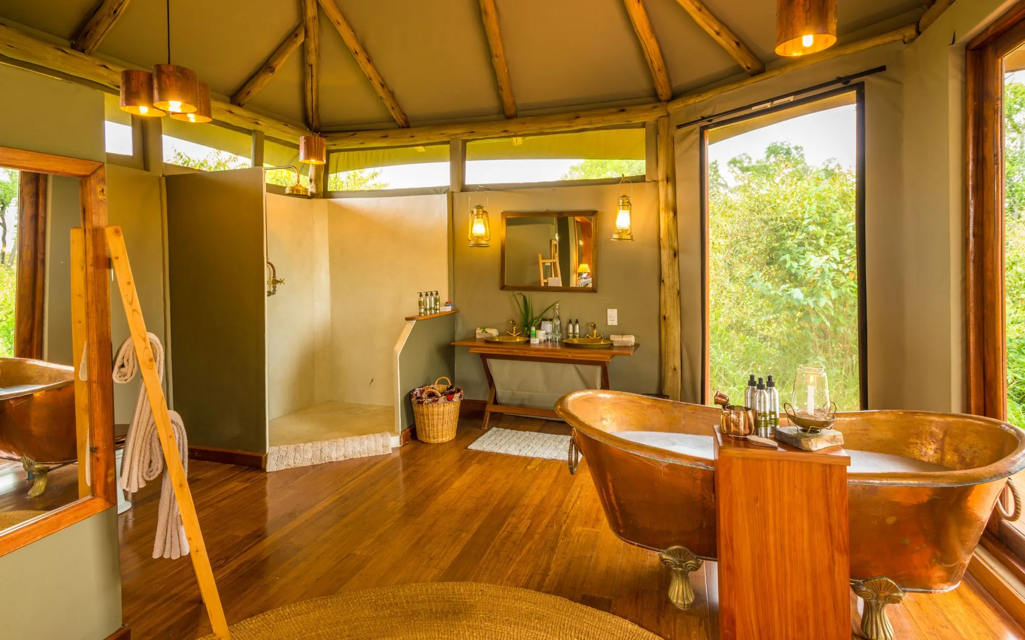 salas_camp_luxury_african_safari