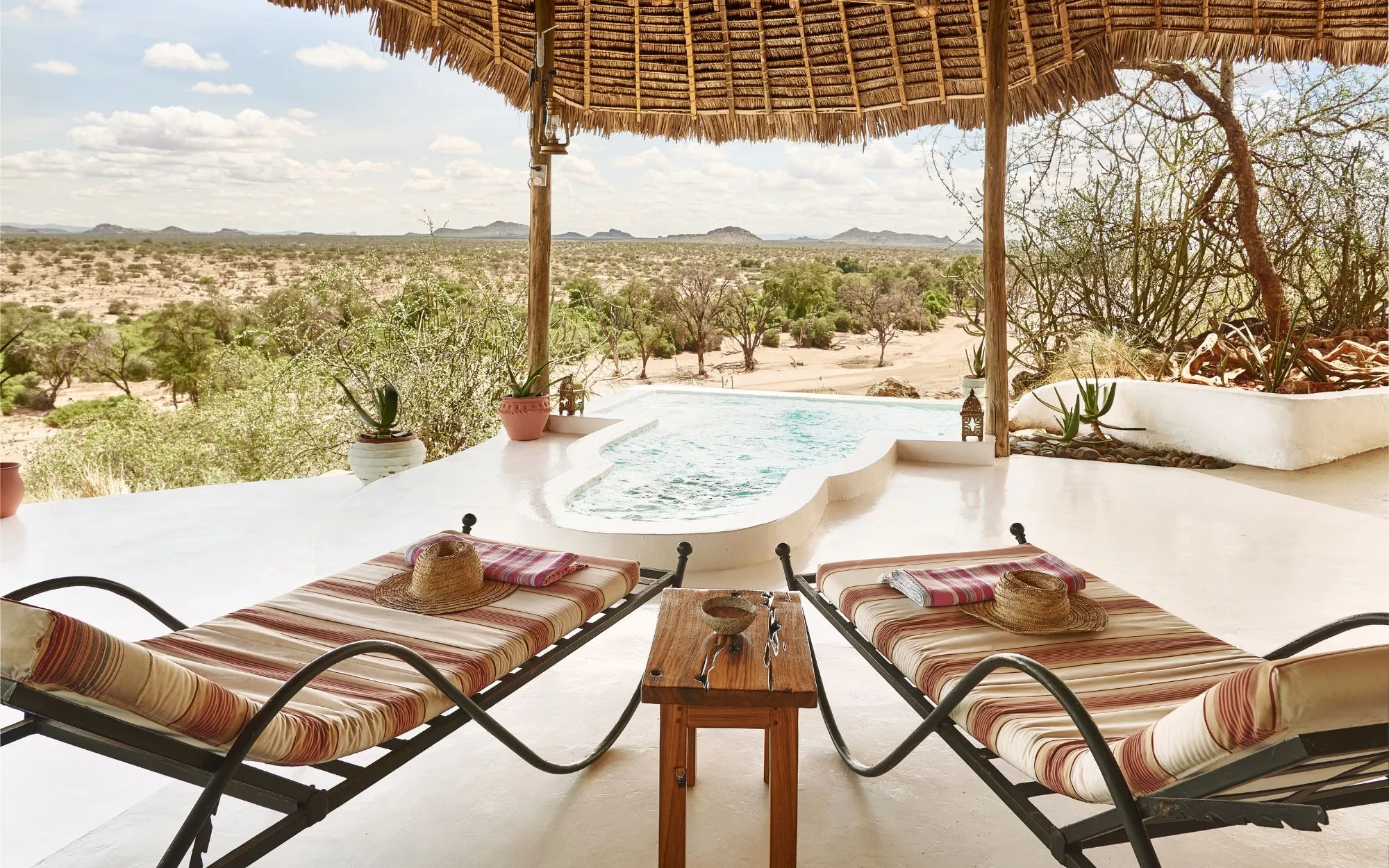 Sasaab_suites_african_safari_hotels