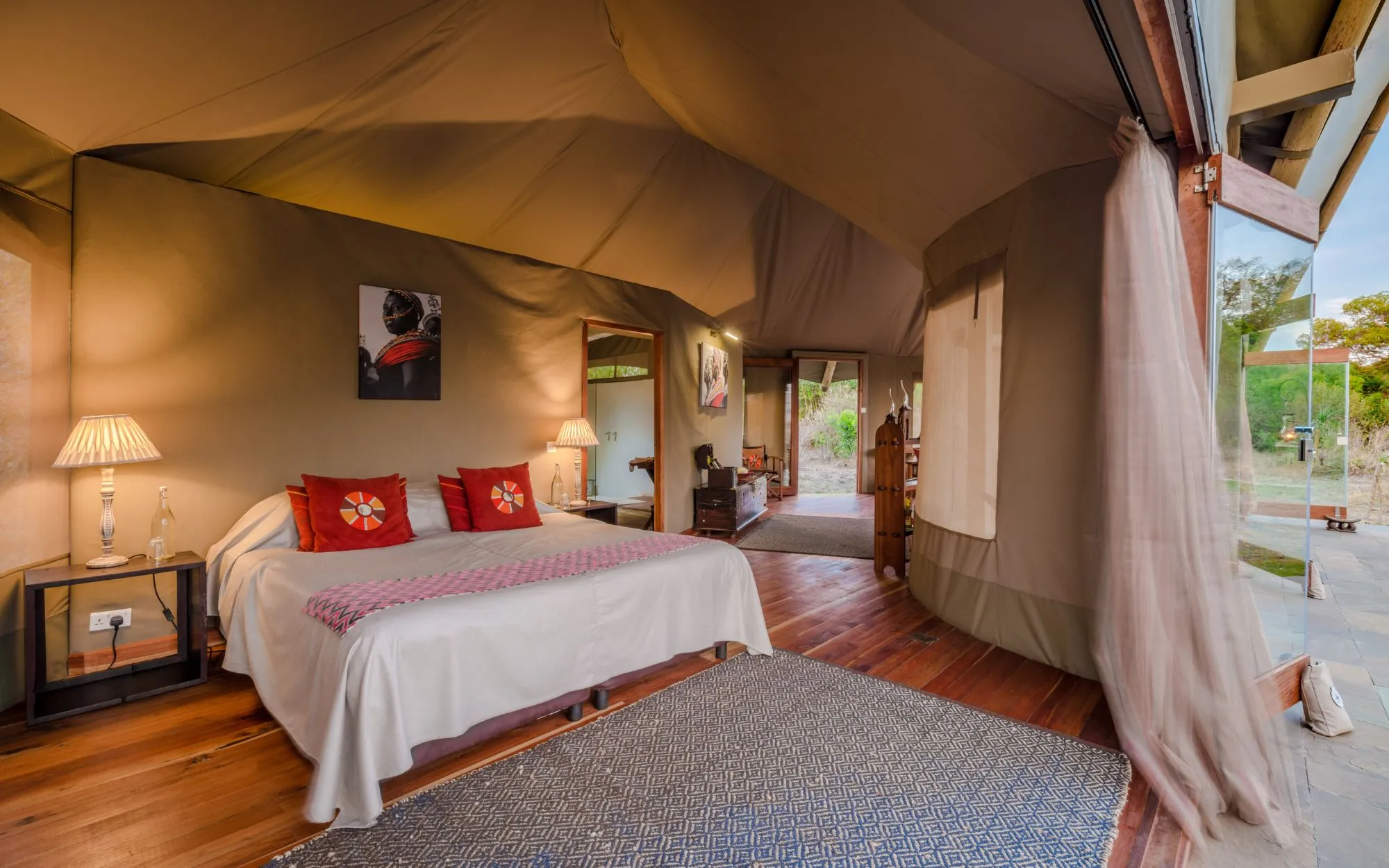 salas_camp_luxury_african_safari