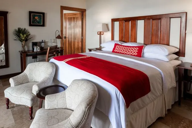 Lake View Jr Suite