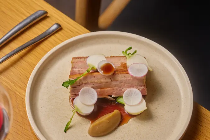 The_Louise_dining