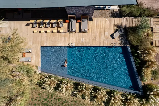 Tierra_Atacama_pool