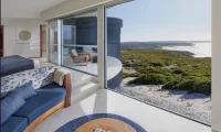 Southern_Ocean_Lodge