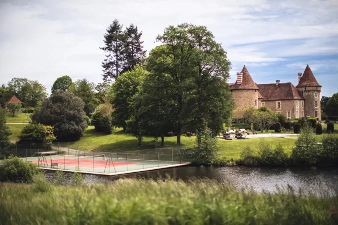 floating_tennis_court