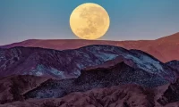desert_moon_atacama