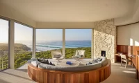 Southern_Ocean_Lodge