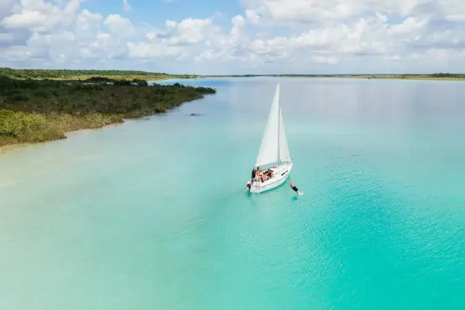 Our_Habitas_Bacalar_boat_ride