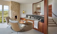 Southern_Ocean_Lodge