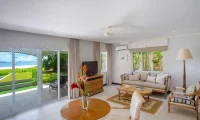 Cousine_Island_rooms