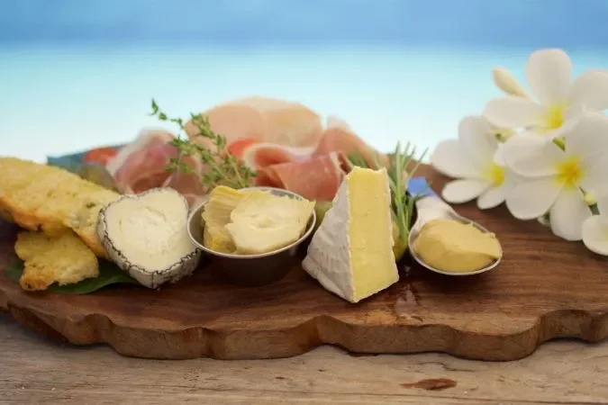 vomo_fiji_dining
