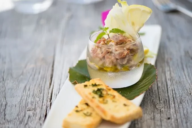vomo_fiji_dining