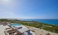 Southern_Ocean_Lodge