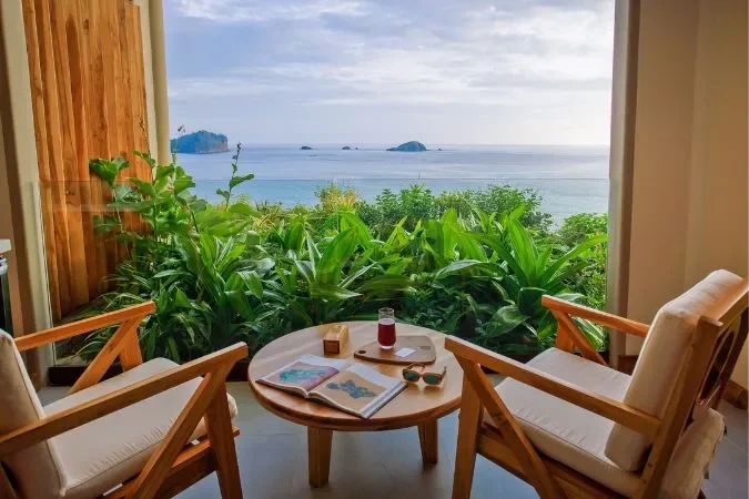 Arenas_del_mar_rooms_costa_rica