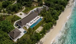 luxury_vacation_villa_fiji