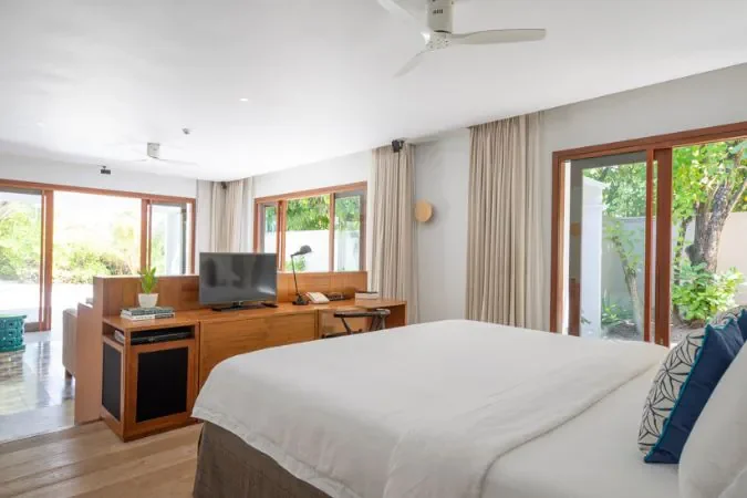 Amilla_maldives_beach_pool_villa