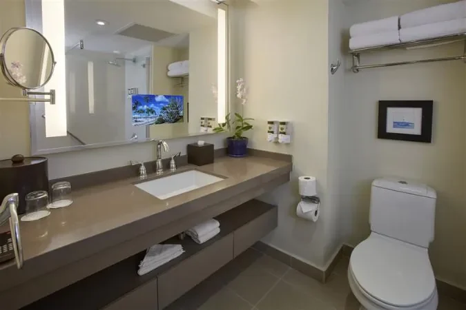 Bucuti-Tara-rooms-2-standard-bathroom