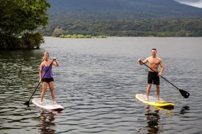 Jicaro_island_paddle_boarding