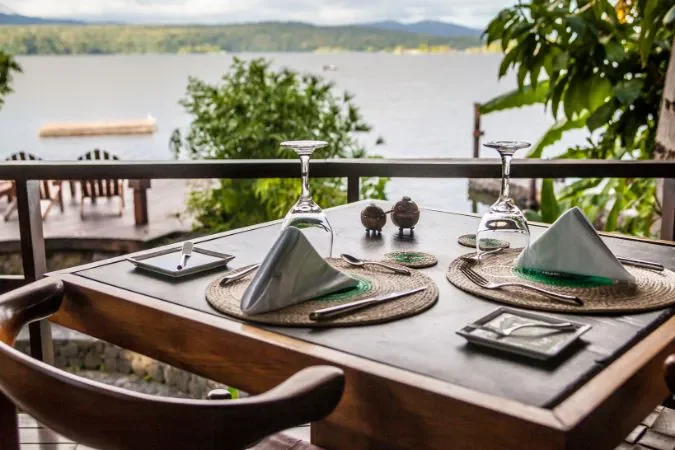 Jicaro_island_restaurant