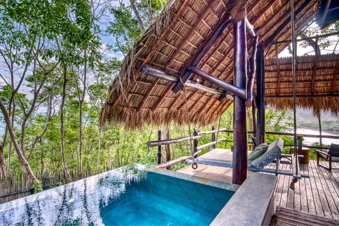Morgans_Rock_Nicaragua_bungalows