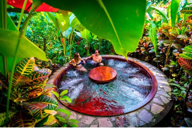 nayara_gardens_jacuzzi