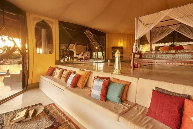 sasaab_double_tent