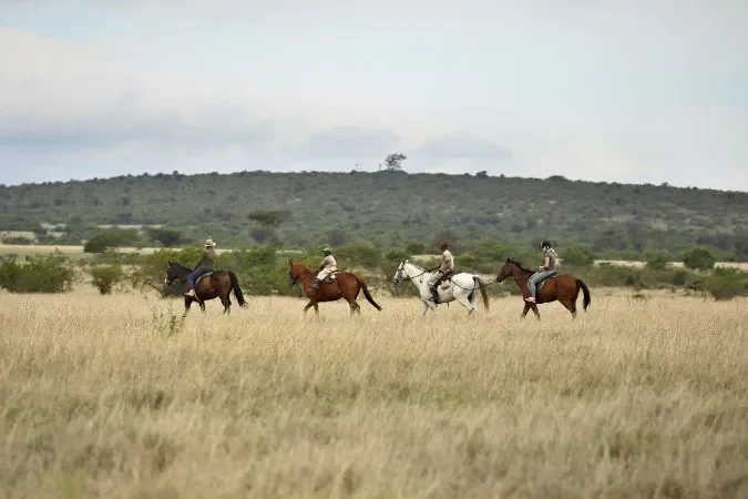solio_lodge_horseback_riding_in_the_wilderness