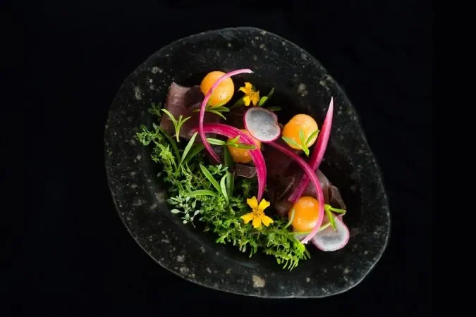 Soori_Bali_dining_ombak
