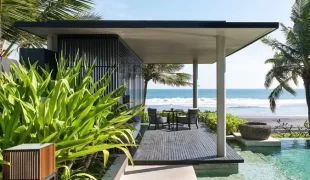 Soori_Bali_ocean_pool_villa
