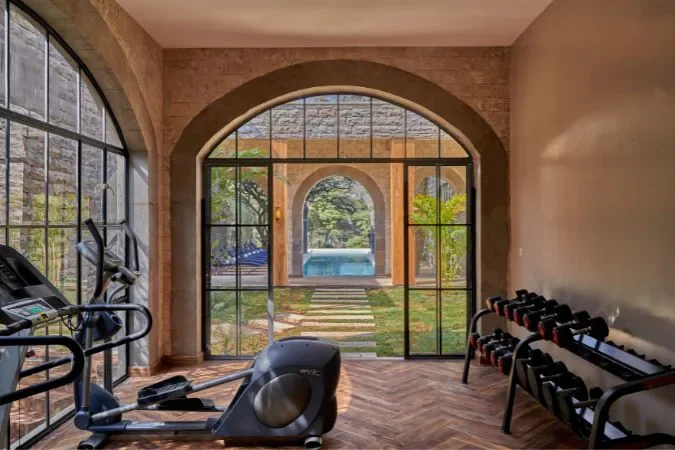 The_retreat_at_giraffe_manor_gym