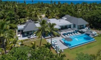 Vomo_Island_Fiji