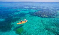 Vomo_Island_Fiji_kayaking