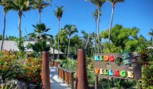 Vomo_Island_Fiji_kids_village