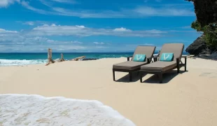 Vomo_Island_Fiji