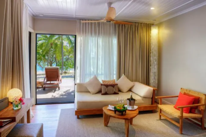 Vomo_Island_villas