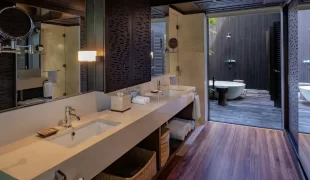 Vomo_Island_Villas_The_Residence