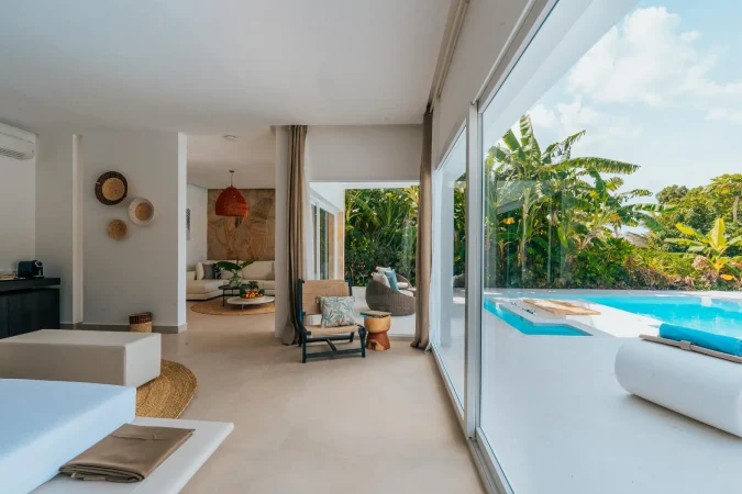 Ycona_beachfront_villa