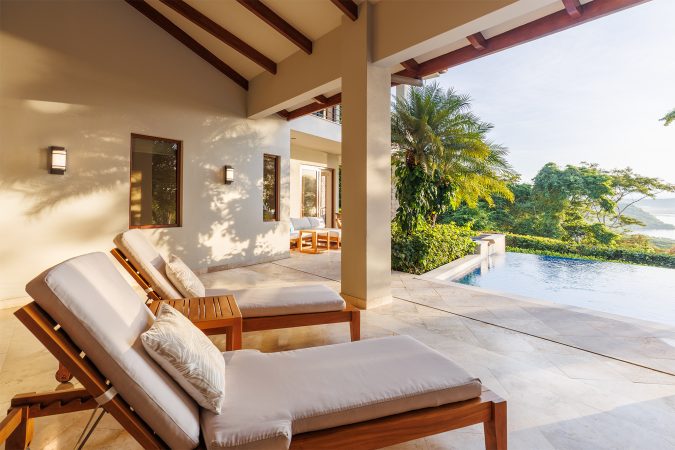 casa_puma_papagayos_Costa_Rica
