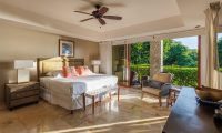 casa_puma_papagayos_Costa_Rica