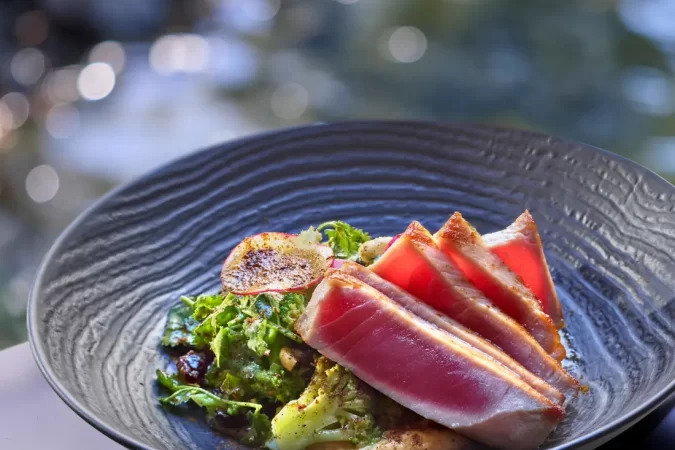 Clayoquot_dining