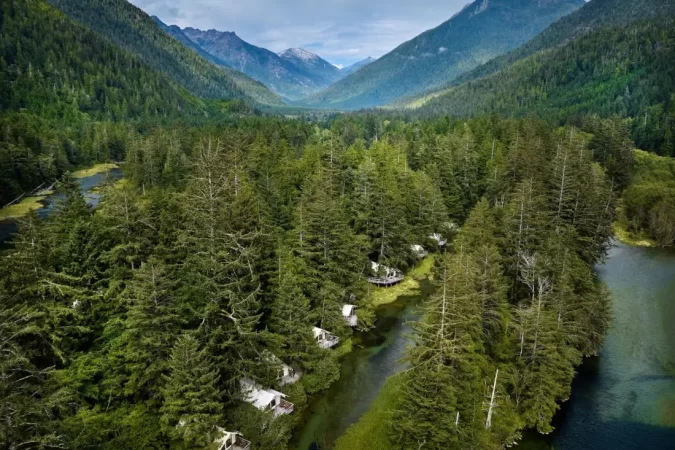 Clayoquot_luxury_tents
