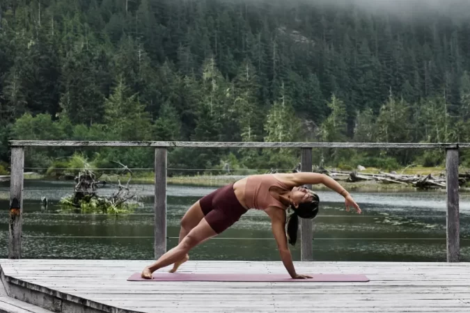 yoga_clayoquot